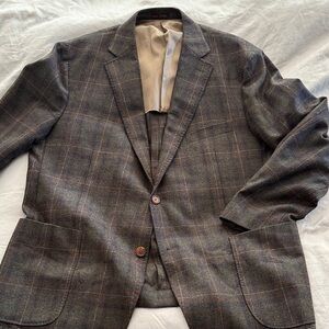 Elegant Brown Plaid Men's Blazer